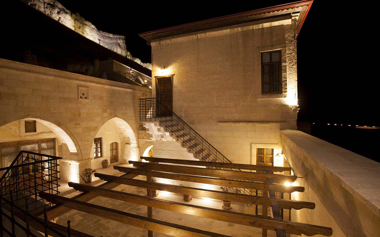 122 - Agâh Erkuş Evi